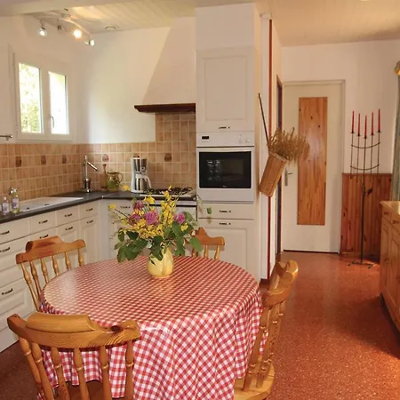 Holiday home Holiday *xcix * Aleyrac